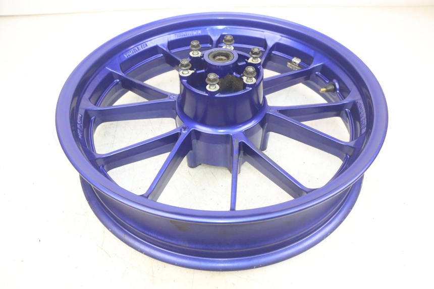 photo de REAR WHEEL RIM YAMAHA MT ABS 125 (2014 - 2018) - Alternative perspective