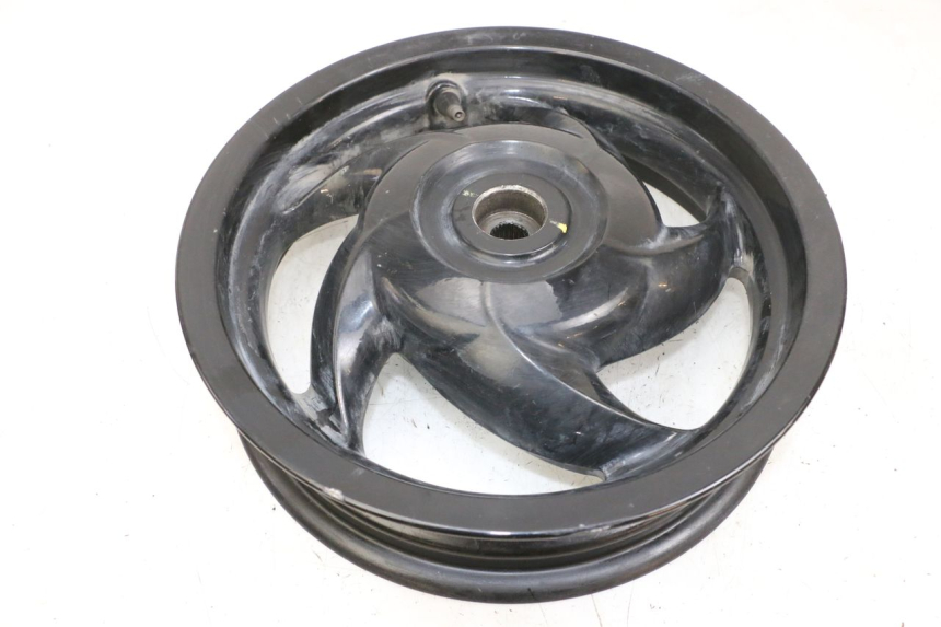 photo de REAR WHEEL RIM PIAGGIO NEW TYPHOON 50 (2018 - 2021) - Checked used part