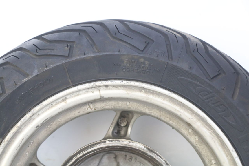 photo de REAR WHEEL RIM HONDA NHX LEAD 110 (2008 - 2010) - Distinctive features