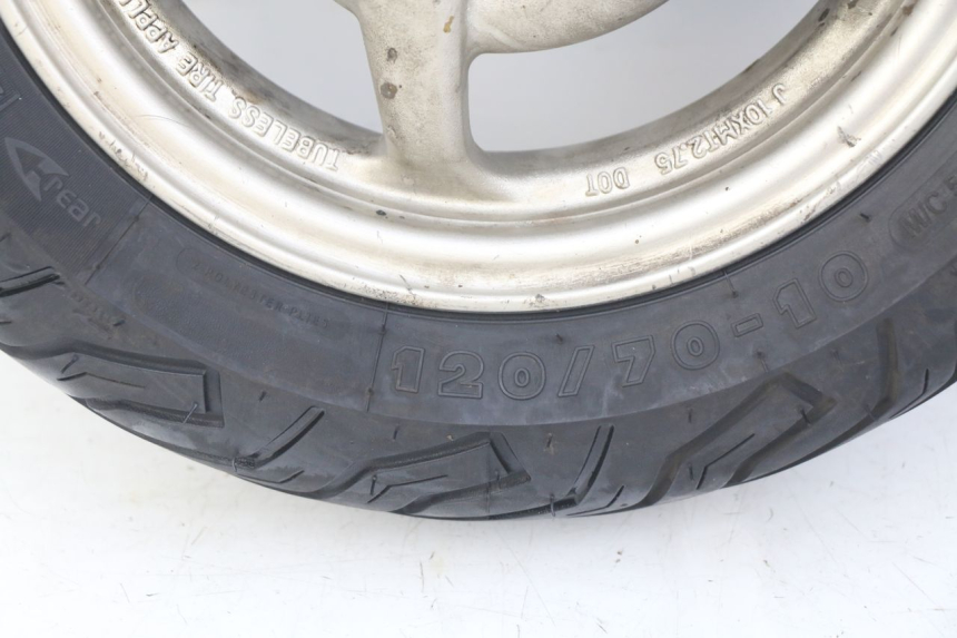 photo de REAR WHEEL RIM HONDA NHX LEAD 110 (2008 - 2010) - Fixing points details