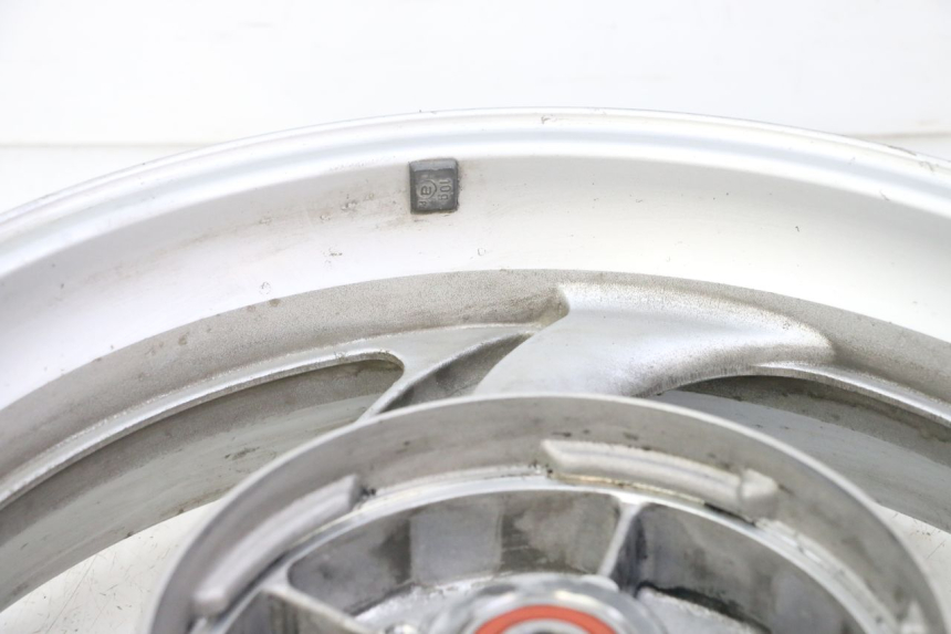 photo de REAR RIM HONDA NTV DEAUVILLE 650 (2001 - 2006) - Technical close-up