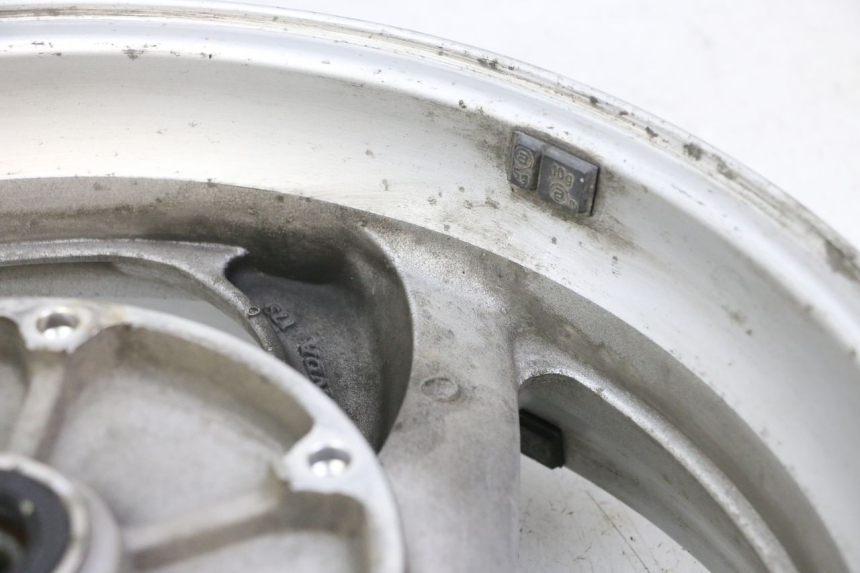 photo de REAR RIM HONDA NTV DEAUVILLE 650 (2001 - 2006) - Surface and material condition