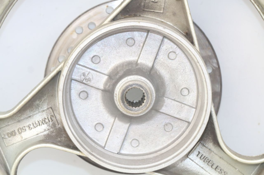 photo de REAR WHEEL RIM SELECT UP OCTALIS 125 (2007 - 2012) - Additional view of the item