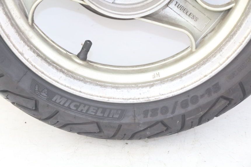 photo de REAR WHEEL RIM SELECT UP OCTALIS 125 (2007 - 2012) - Checked used part