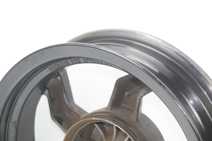 photo de REAR RIM SYM ORBIT III 3 4T 50 (2021 - 2025) - Surface and material condition
