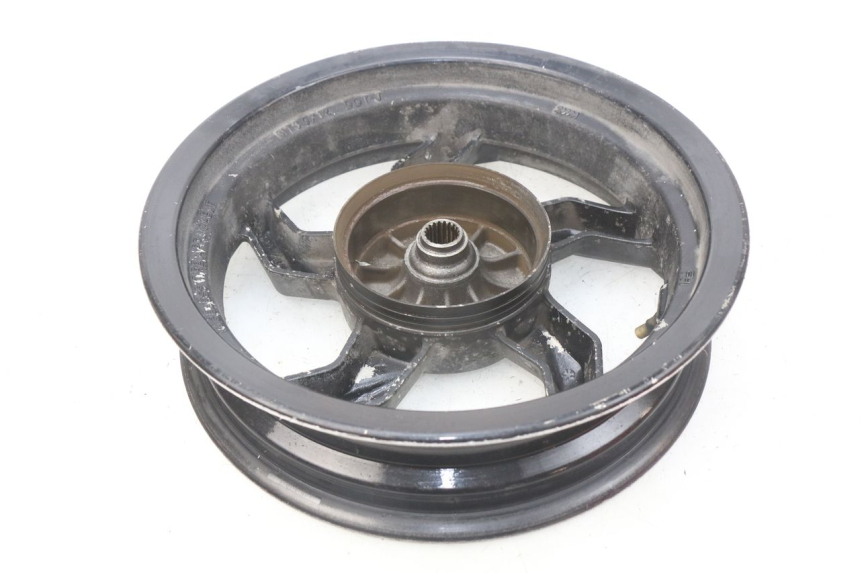 photo de REAR WHEEL SYM ORBIT III 3 4T 50 (2018 - 2021) - Surface and material condition