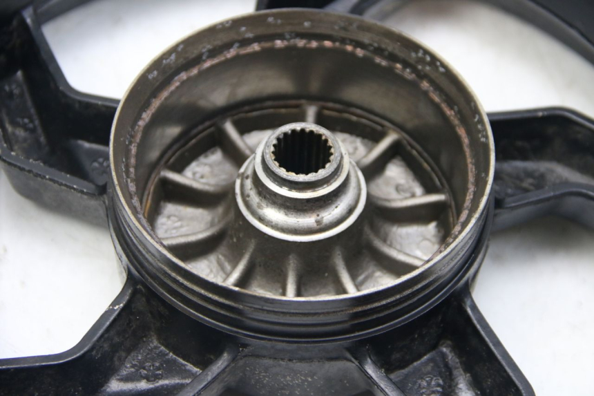 photo de REAR RIM SYM ORBIT III 3 4T 50 (2021 - 2025) - Detailed visual inspection