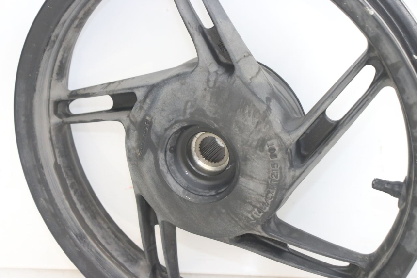 photo de REAR WHEEL RIM HONDA PCX (JF28) 125 (2009 - 2011) - Fixing points details