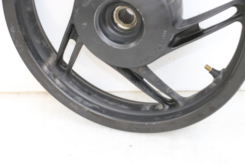 photo de REAR WHEEL RIM HONDA PCX (JF28) 125 (2009 - 2011) - Technical close-up