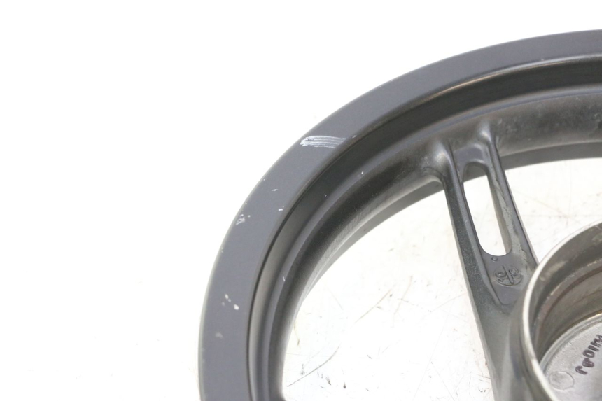 photo de REAR WHEEL RIM HONDA PCX (JF28) 125 (2009 - 2011) - Distinctive features
