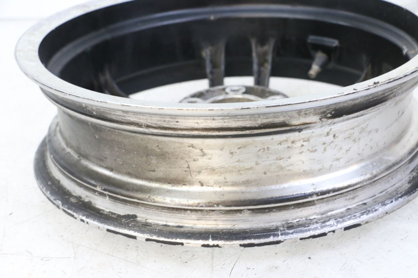 photo de REAR RIM PEUGEOT SPEEDFIGHT 3 LC 2T 50 (2009 - 2015) - Distinctive features