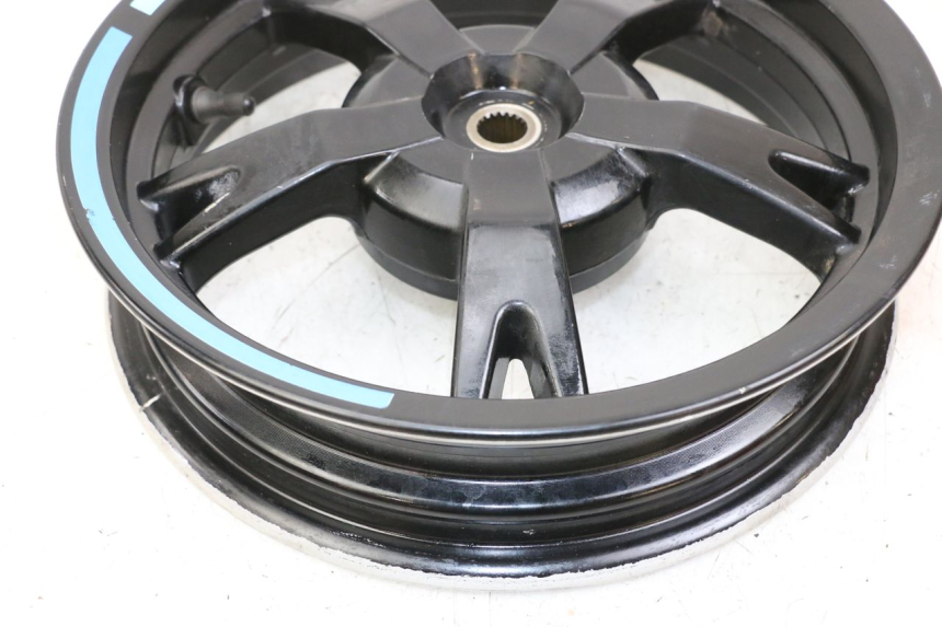 photo de REAR RIM PEUGEOT STREETZONE 4T 50 (2018 - 2023) - Additional view of the item