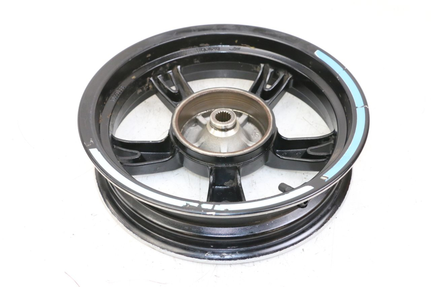 photo de REAR RIM PEUGEOT STREETZONE 4T 50 (2018 - 2023) - Surface and material condition