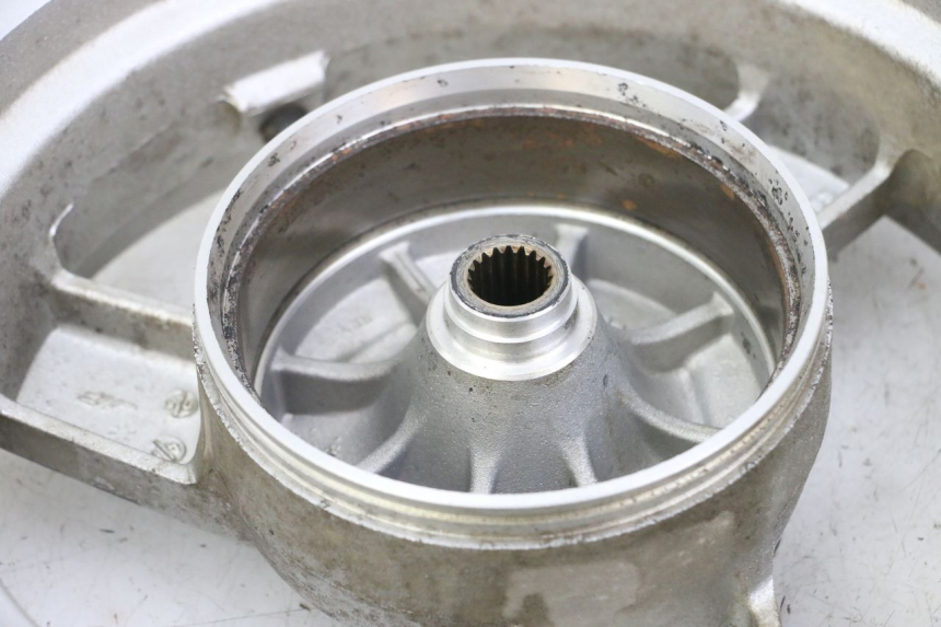 photo de REAR RIM PEUGEOT VIVACITY 125 (2010 - 2017) - Distinctive features