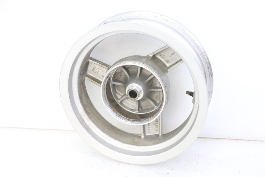 photo de REAR RIM PEUGEOT VIVACITY 125 (2010 - 2017) - Technical close-up