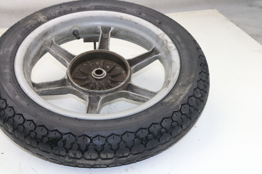 photo de REAR RIM PIAGGIO LIBERTY 2T 50 (2009 - 2013) - Alternative perspective