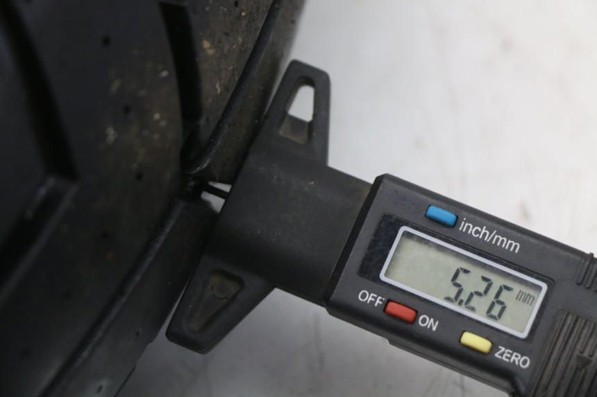 photo de REAR RIM REGAL RAPTOR RAXTER 2 125 (2007 - 2015) - High-resolution close-up