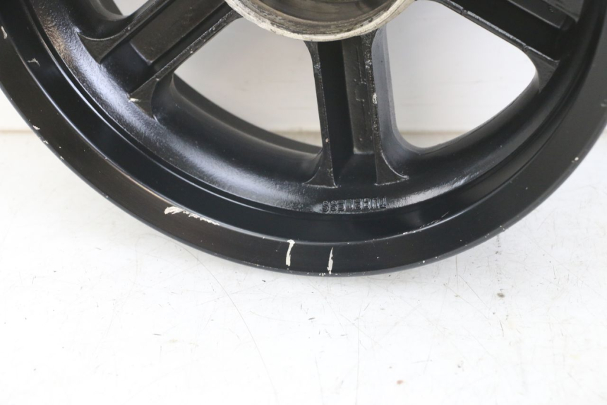 photo de REAR WHEEL KEEWAY RY6 2T 50 (2011 - 2019) - Zoom on usage condition