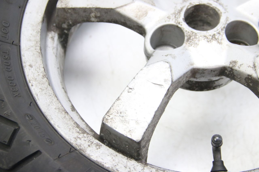 photo de REAR WHEEL RIM PEUGEOT SATELIS COMPRESSOR K15 125 (2006 - 2009) - Technical close-up