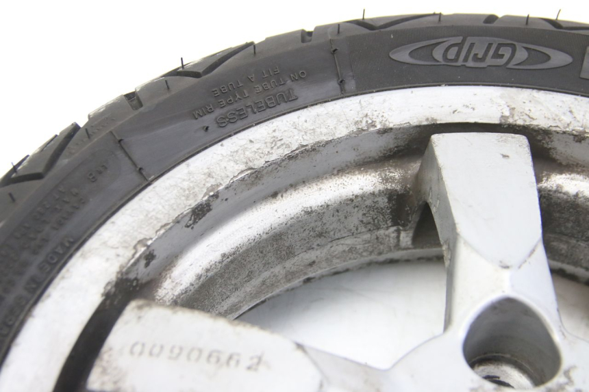 photo de REAR WHEEL RIM PEUGEOT SATELIS COMPRESSOR K15 125 (2006 - 2009) - Surface and material condition