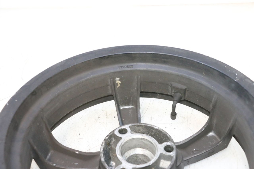 photo de REAR WHEEL RIM PEUGEOT SATELIS COMPRESSOR K15 125 (2006 - 2009) - Alternative perspective