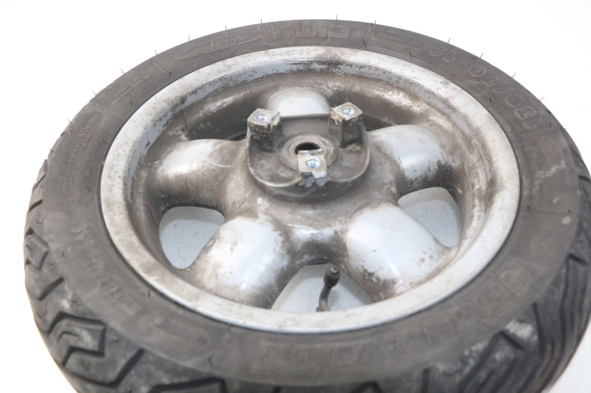 photo de REAR RIM MBK SKYLINER 125 (2004 - 2007) - Technical close-up