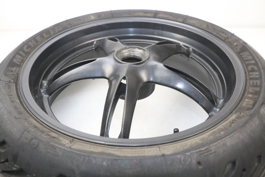 photo de REAR RIM TRIUMPH SPEED TRIPLE 1050 (2005 - 2007) - Component zoom