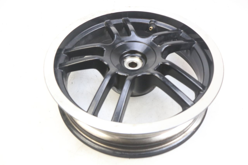 photo de REAR WHEEL RIM PEUGEOT SPEEDFIGHT 3 AIR 50 (2009 - 2015) - Fixing points details