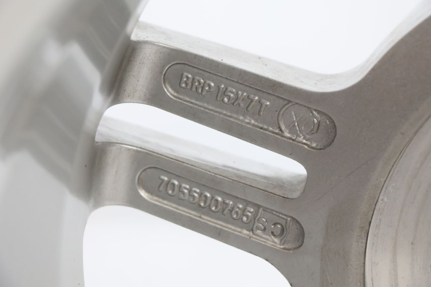 photo de REAR RIM CAN-AM SPYDER RS 1000 (2008 - 2012) - High-resolution close-up
