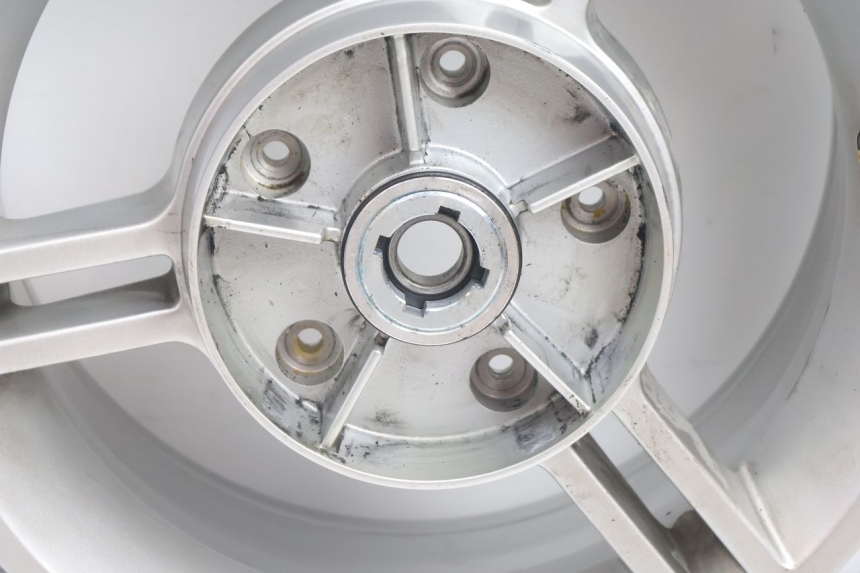 photo de REAR RIM CAN-AM SPYDER RS 1000 (2008 - 2012) - Alternative perspective