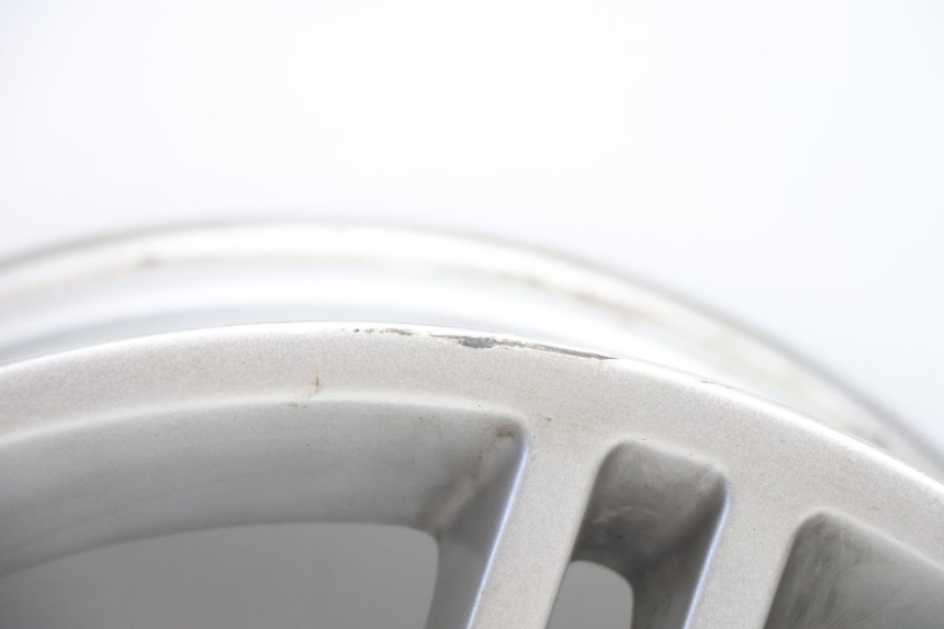 photo de REAR RIM CAN-AM SPYDER RS 1000 (2008 - 2012) - Technical close-up