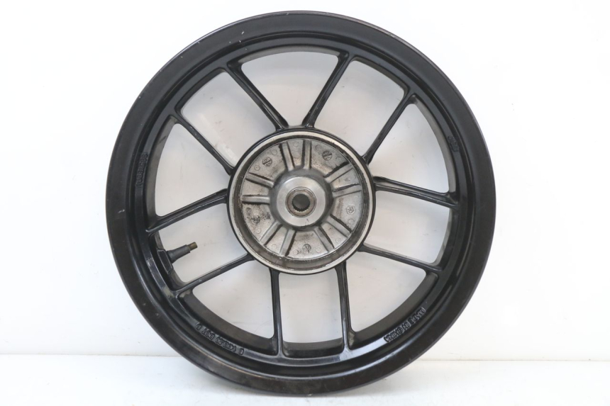 photo de REAR WHEEL RIM APRILIA SR 2T 50 (2018 - 2022) - Technical close-up