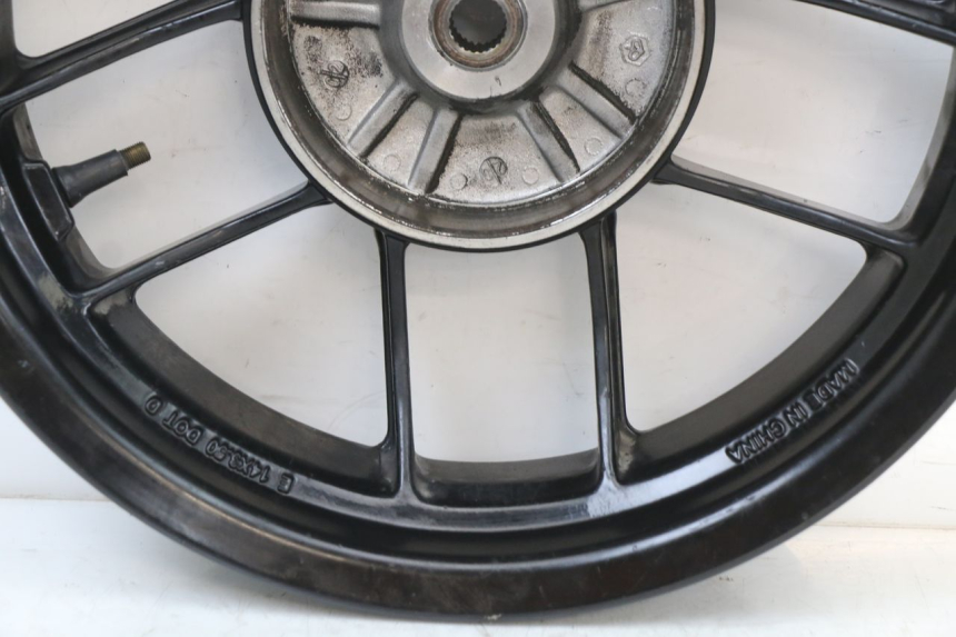 photo de REAR WHEEL RIM APRILIA SR 2T 50 (2018 - 2022) - Fixing points details