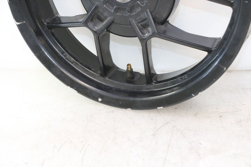photo de REAR RIM APRILIA SR MOTARD 50 (2012 - 2018) - Distinctive features
