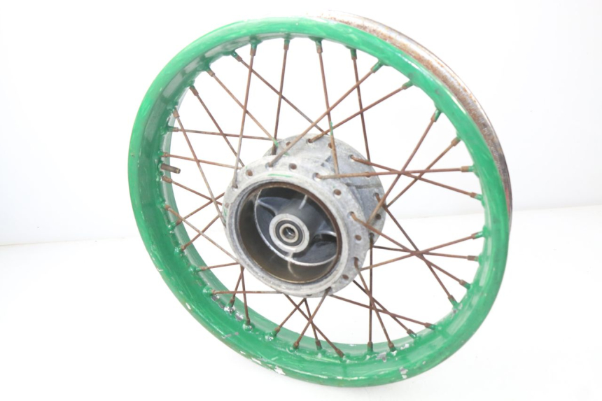 photo de REAR WHEEL RIM YAMAHA SR 125 (1982 - 2003) - Surface and material condition