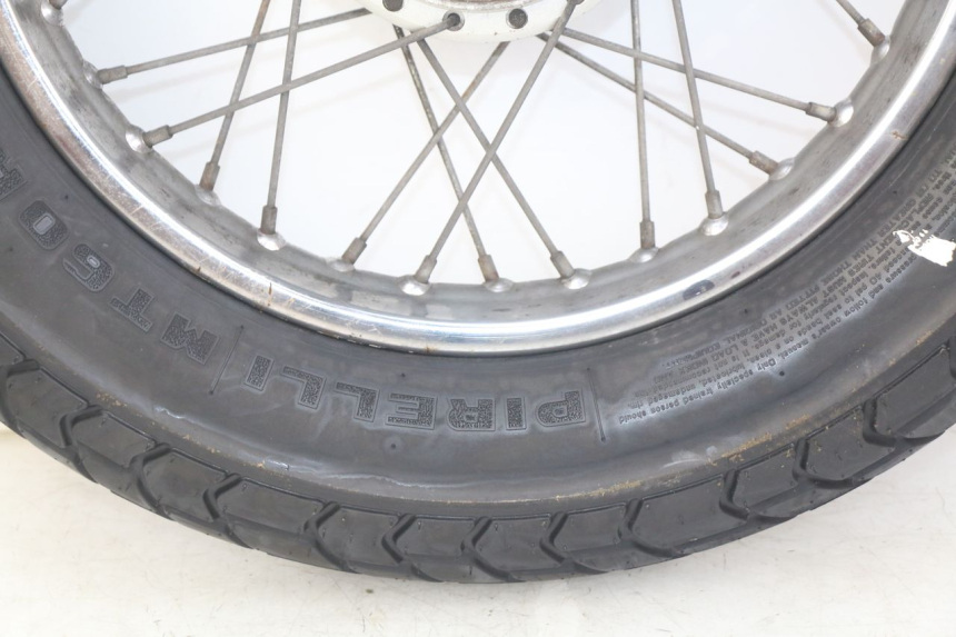 photo de REAR WHEEL RIM YAMAHA SR 125 (1982 - 2003) - Component zoom