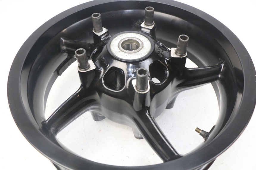 photo de REAR RIM APRILIA SRV 850 (2012 - 2017) - Zoom on usage condition