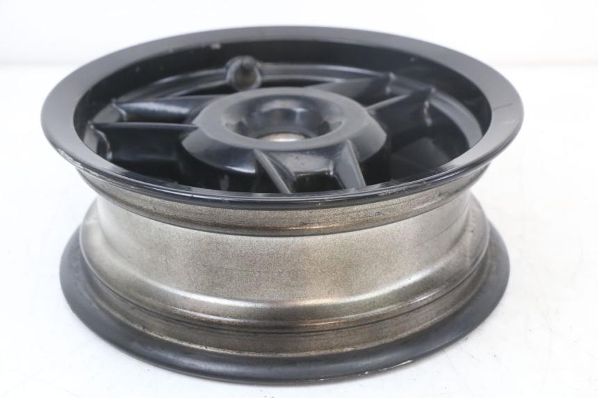 photo de REAR RIM PEUGEOT STREETZONE 2T 50 (2014 - 2019) - Checked used part