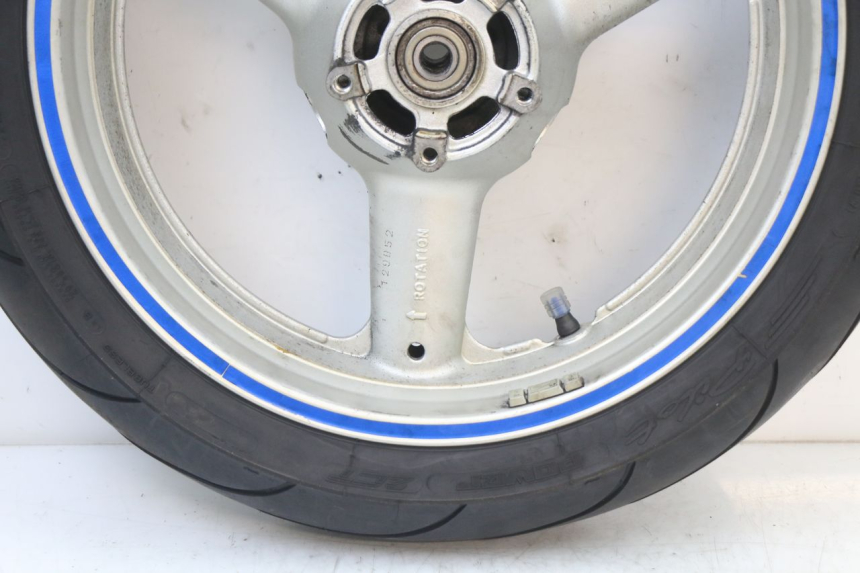 photo de REAR WHEEL RIM SUZUKI SV S 650 (1999 - 2002) - Alternative perspective