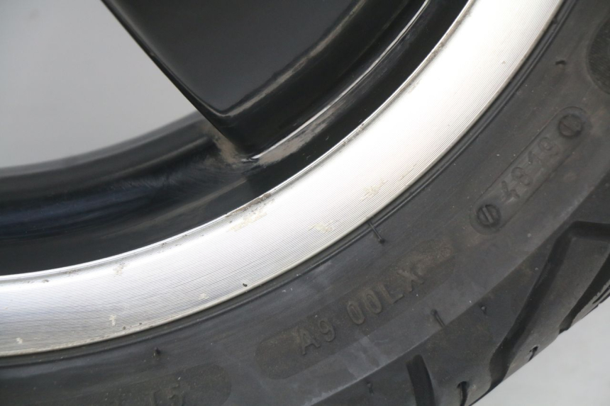 photo de REAR WHEEL RIM PIAGGIO VESPA GTS IGET ABS 125 (2017 - 2023) - Additional view of the item