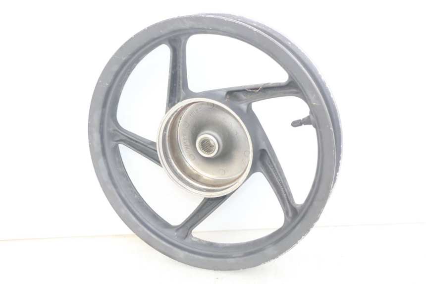 photo de REAR WHEEL RIM HONDA VISION NSC R 50 (2013 - 2015) - High-resolution close-up