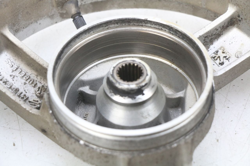 photo de REAR WHEEL RIM PEUGEOT VIVACITY NEW 4T 50 (2008 - 2017) - Distinctive features