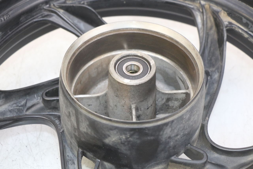 photo de REAR WHEEL RIM SYM WOLF SB 125 (2011 - 2018) - Technical close-up