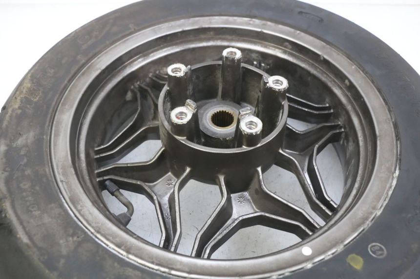 photo de REAR WHEEL RIM KYMCO X-TOWN XTOWN 125 (2016 - 2021) - Fixing points details
