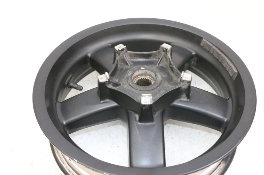 photo de REAR WHEEL RIM PIAGGIO XEVO - X EVO 125 (2007 - 2017) - Supplementary product photo