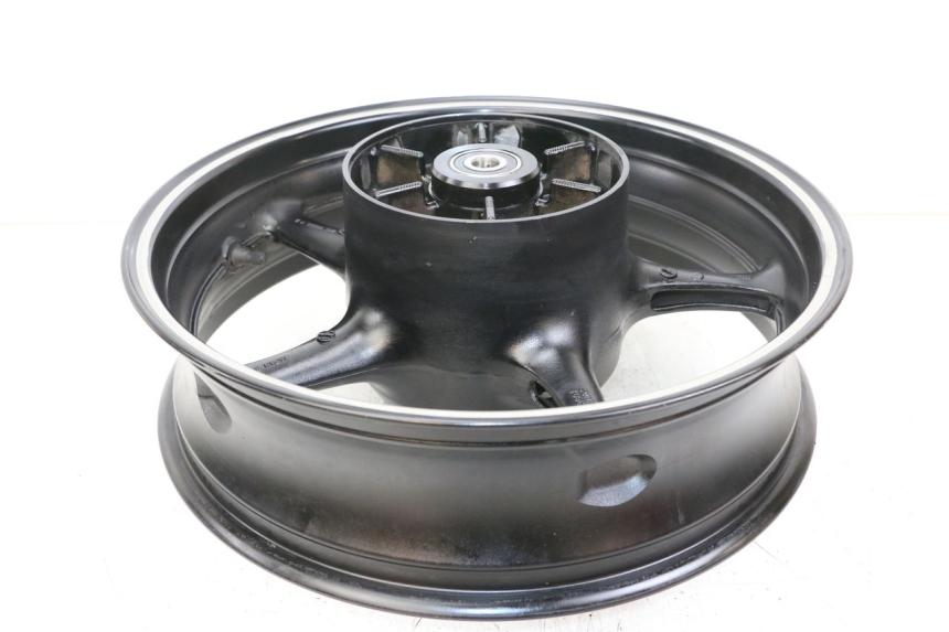 photo de REAR RIM YAMAHA XJ6 ABS 600 (2008 - 2016) - Technical close-up