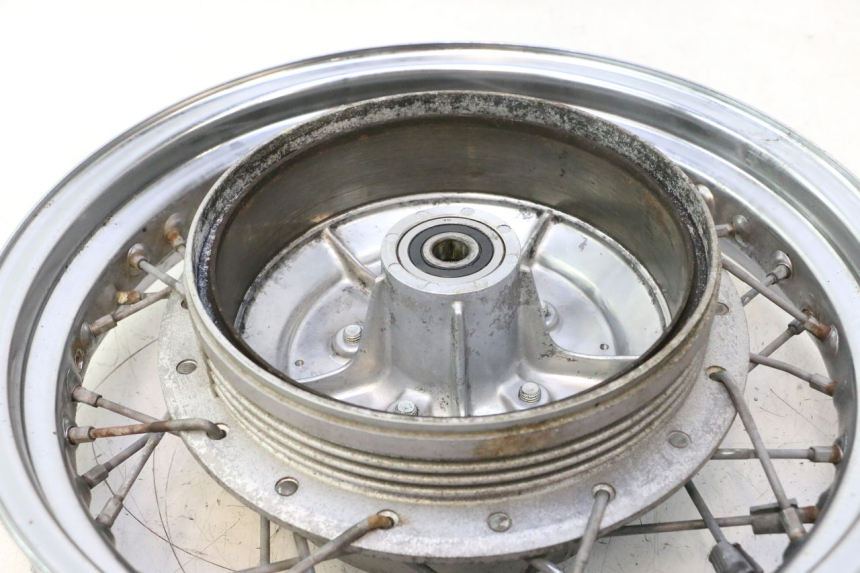 photo de REAR RIM YAMAHA XV VIRAGO 535 (1988 - 2004) - Fixing points details