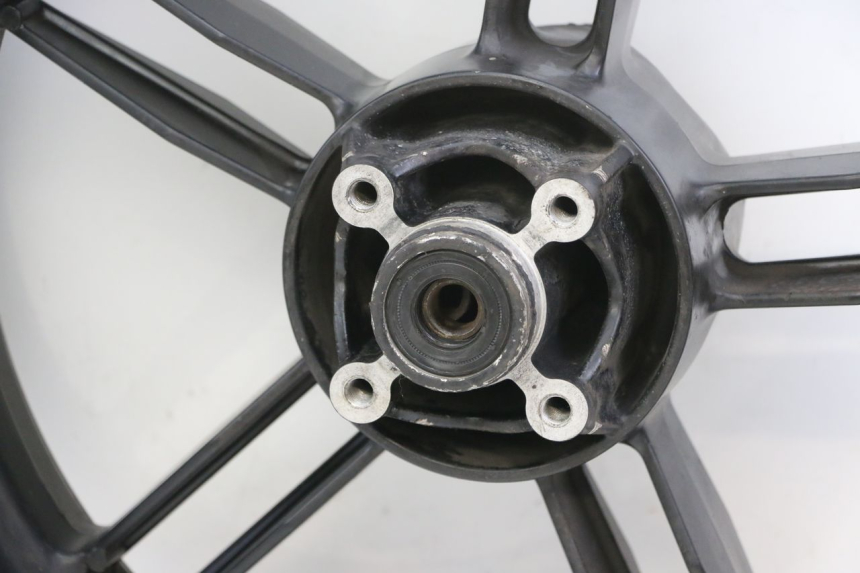 photo de REAR RIM YAMAHA TZR 50 (2008 - 2016) - Alternative perspective