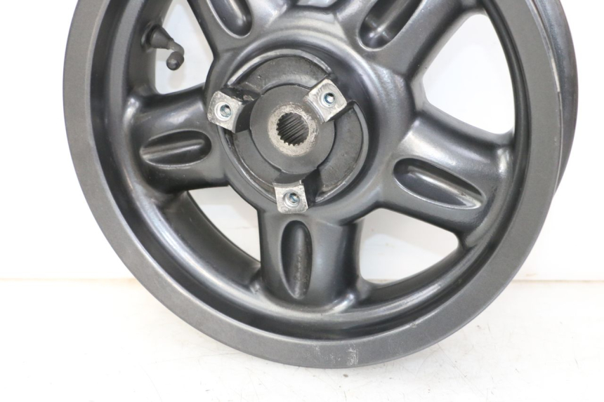 photo de REAR RIM YAMAHA YP MAJESTY 125 (2007 - 2010) - Product overview