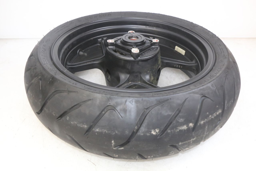 photo de REAR WHEEL RIM KAWASAKI Z 750 (2007 - 2013) - Technical close-up